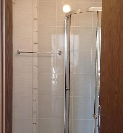 1 Bedroom In Eden Near Casino And The Beachplatinum Slantschew brjag